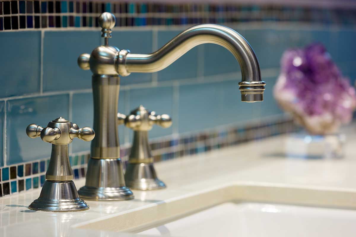 07-faucet-detail
