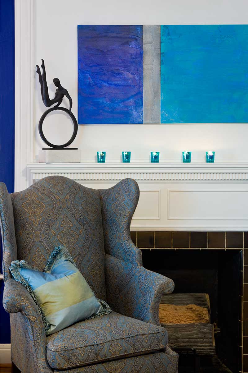 02-wing-chair-090