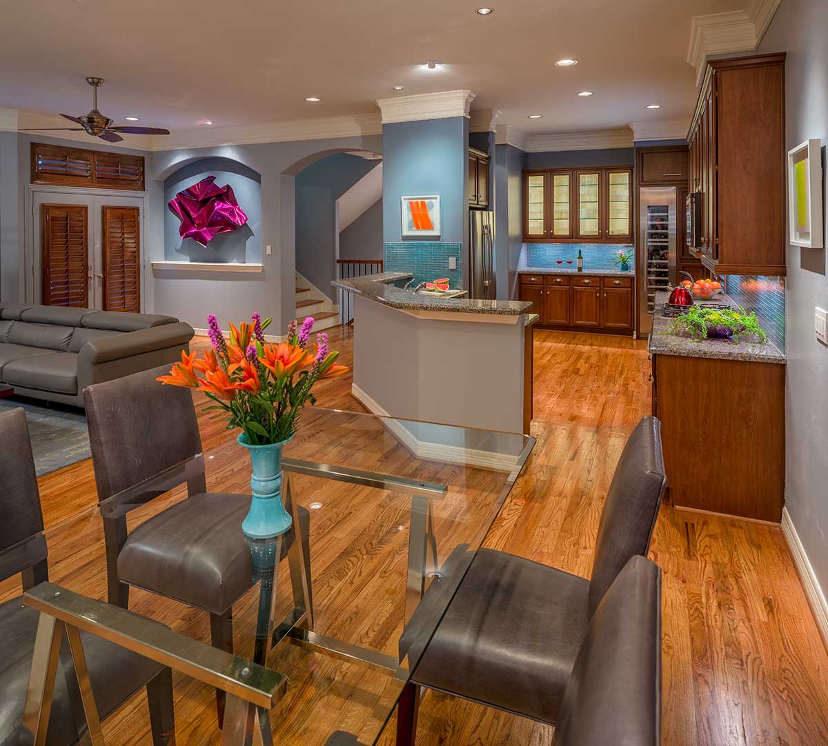 01Dining-rm-view_Crop
