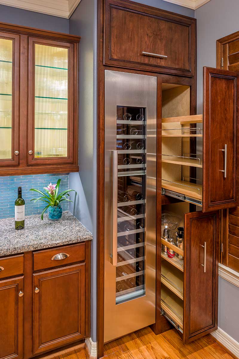 07Pantry-open-044