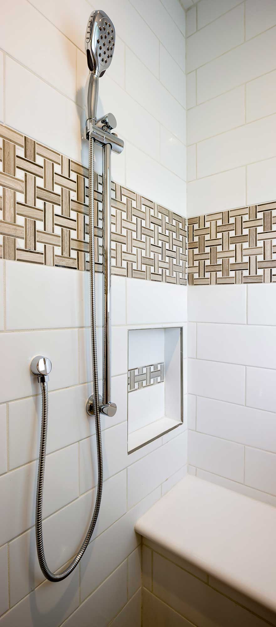 05-Sun-Valley-shower